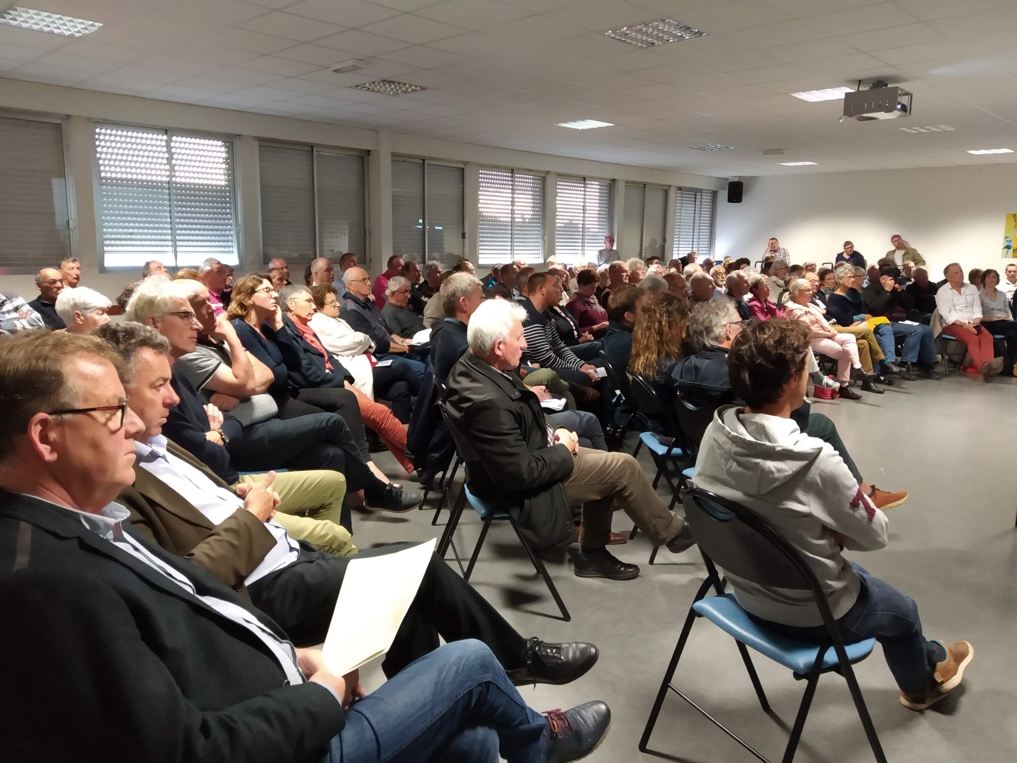 Les Infos du Pays Gallo, 8th of June 2019: Ploërmel - Lac au Duc packed the meeting
